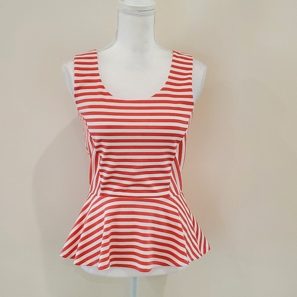 Necessary objects women's top. Size M
